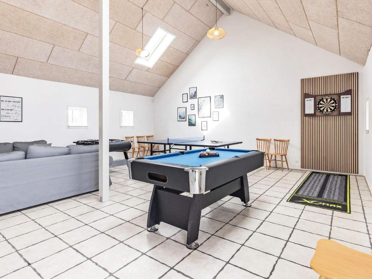 14 Person Holiday Home In L Kken Lokken Exterior photo